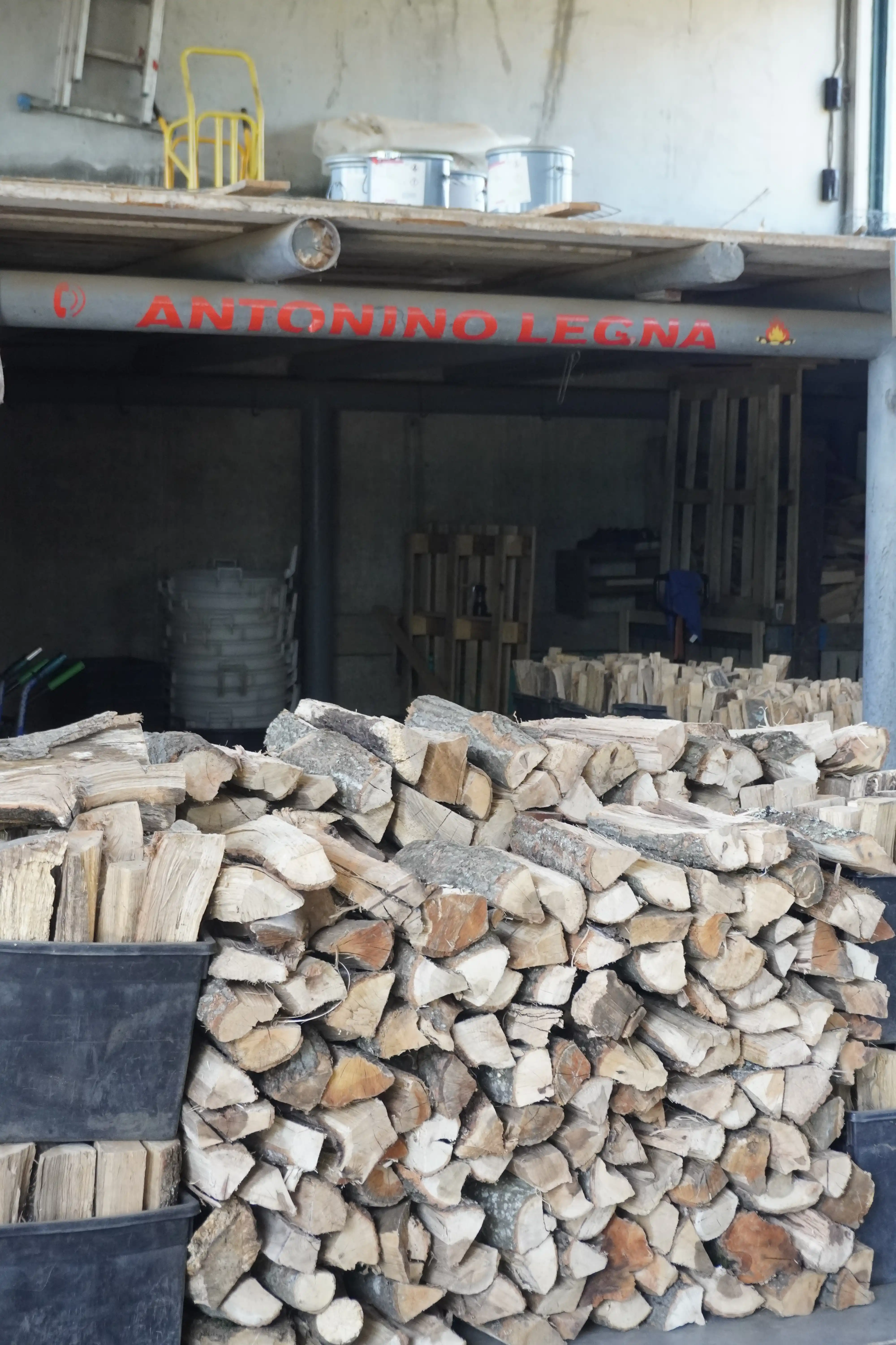 Legna a spacco grande di quercia, pezzi più spessi